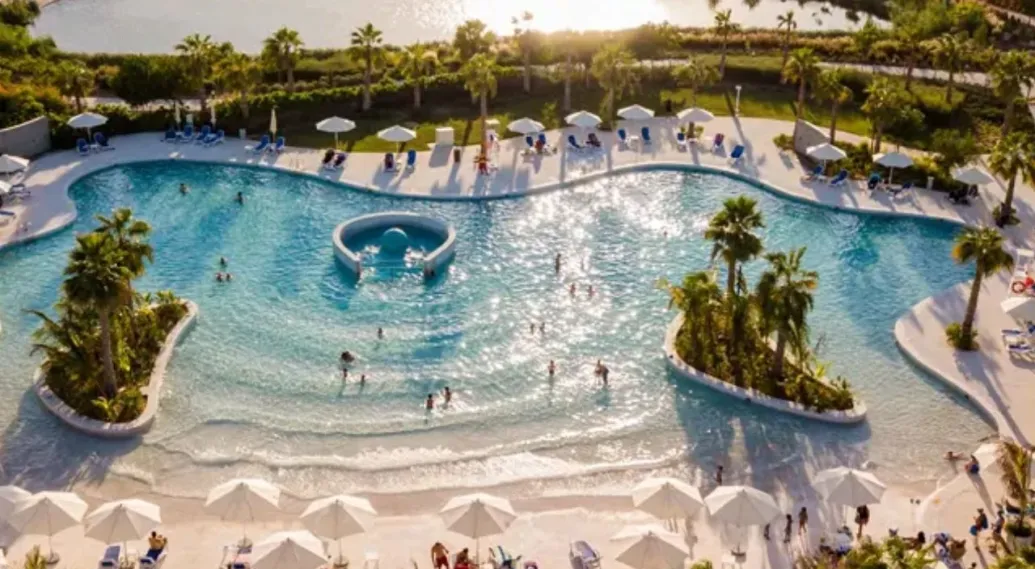 Damac Hills Golf Gate 2: Apartments for sale in Damac Hills